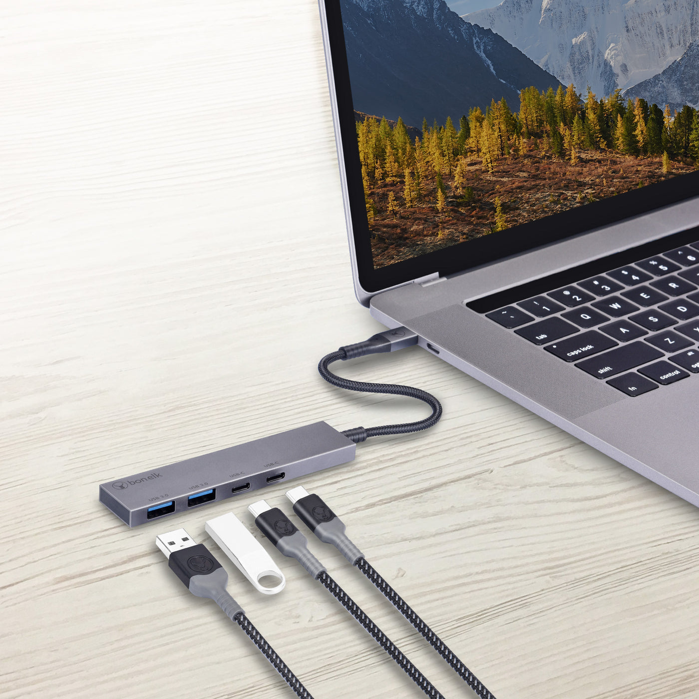 Bonelk Long-Life USB-C to USB-C/USB-A 4 Port Hub - Space Grey